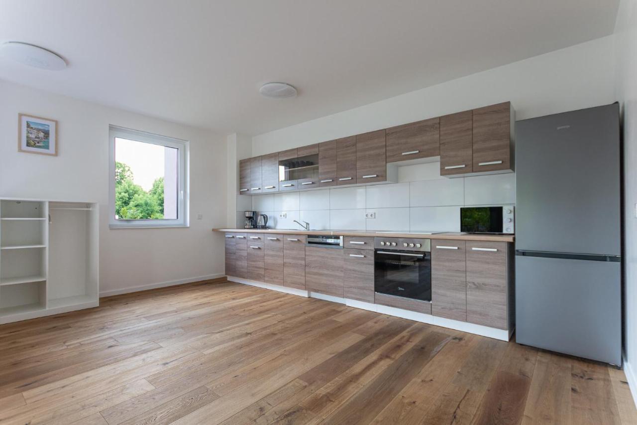 T&K Apartments - Bergisch Gladbach - 3 Comfortable Apartments - 18 Min To Fair Messe Cologne מראה חיצוני תמונה